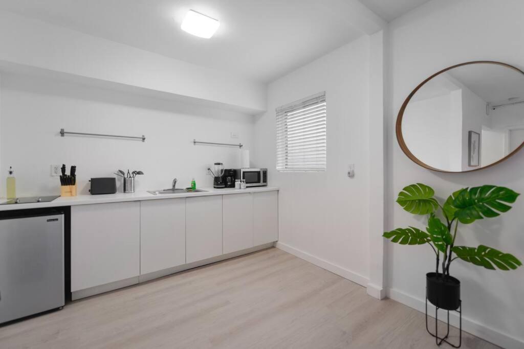 Beautiful Apt 2/2 Near The Beach Miami Luaran gambar
